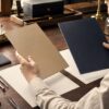 オーバーホールと修理の違いを確認する高級時計と見積もり資料