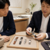 複数の社外Dバックルをサイズや仕上げで比較する日本人の高級時計所有者