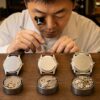 高級時計のブランド別オーバーホール料金と維持費を比較するイメージ